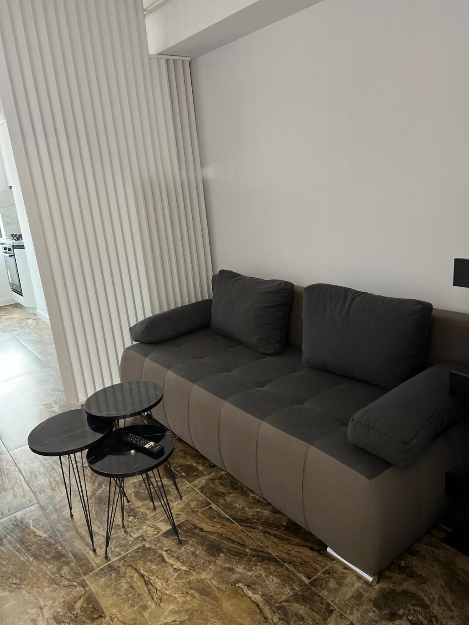Apartament Bloc Nou - Self Check In - Free Parking Крайова Екстериор снимка